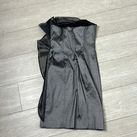 Betsy & Adam Strapless Mini Embellished Dress in Gunmetal Grey Silver Size 8 - Picture 5 of 14
